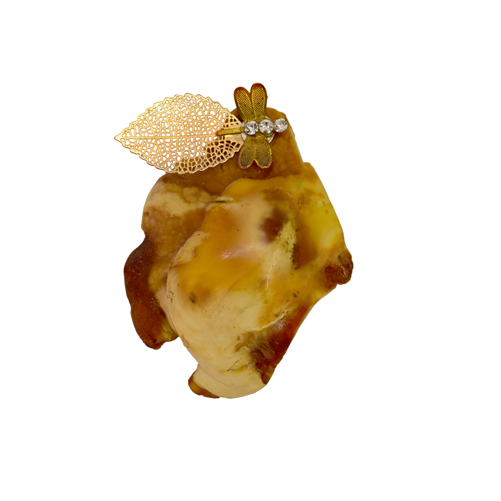 Urve Küttner brooch