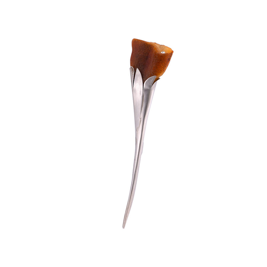 Urve Küttner brooch